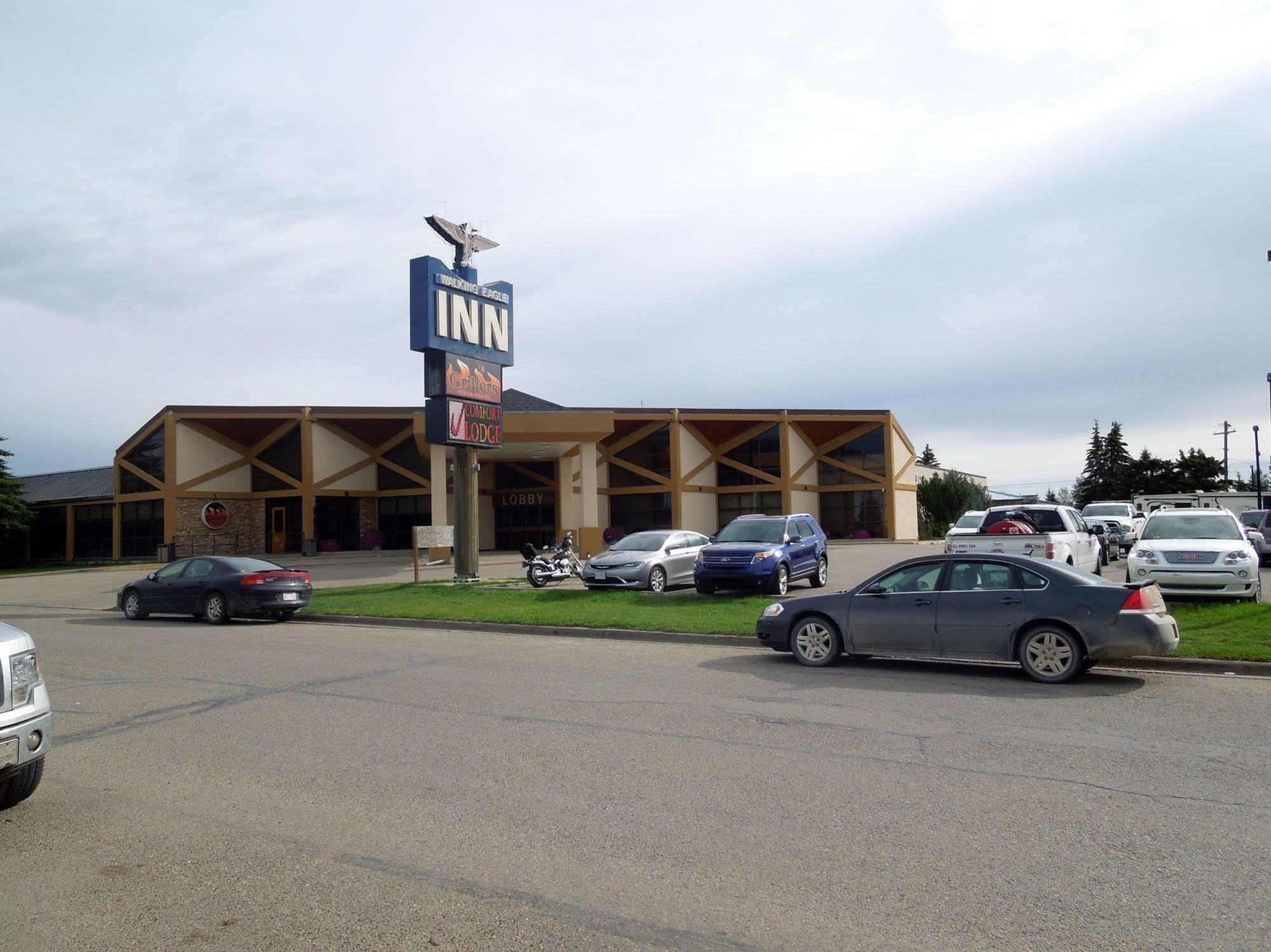 Walking Eagle Inn & Lodge Rocky Mountain House Bagian luar foto